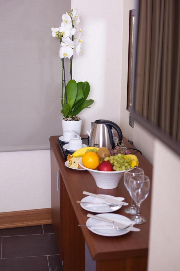 The Coach Hotel Istanbul Exterior photo